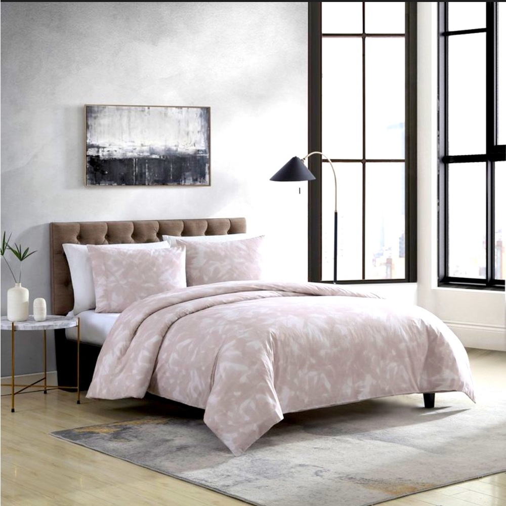 GUEST bed - EUC 75%OFF 😍Kenneth Cole Lexington Luxury Bedding 3pc duvet set King